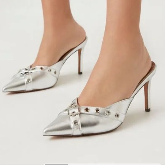 Brand new, never worn. Silver metallic pointy toe heels. So cute! Size 7. - Picture 6 of 6